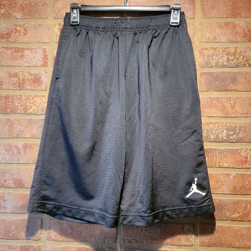 JORDAN Solid Black Gym Track Shorts size large